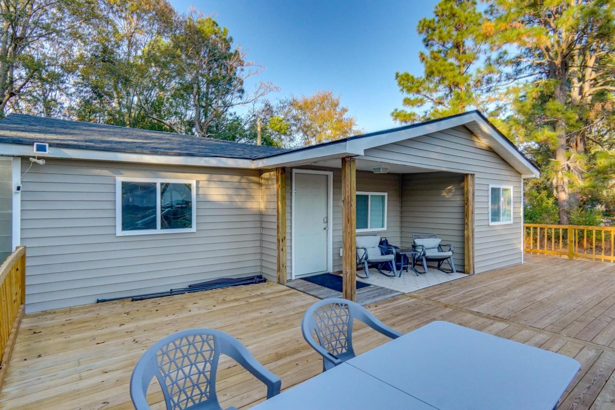 About 8 Mi To Pinehurst Cozy Home With Extended Deck! Aberdeen Exterior foto