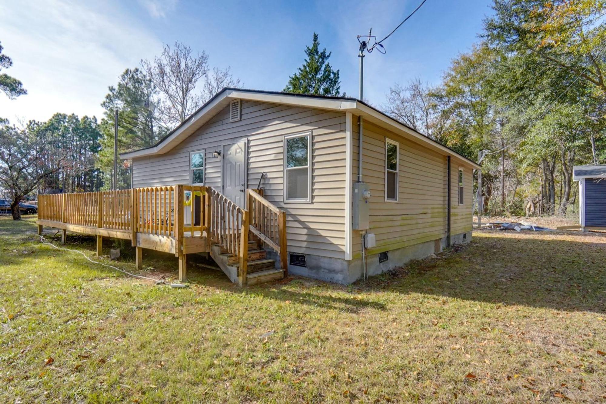 About 8 Mi To Pinehurst Cozy Home With Extended Deck! Aberdeen Exterior foto